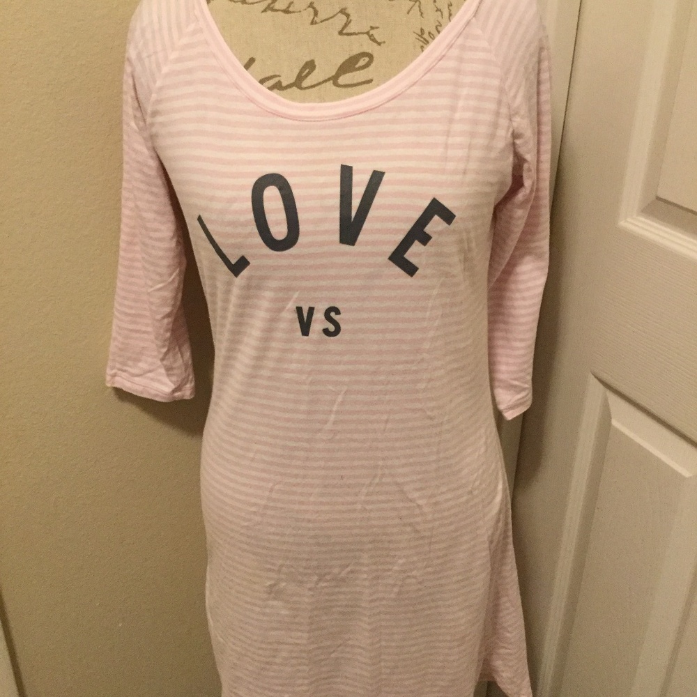 Womens Victoria Secret Long Sleeve Sleep Tee SizeM